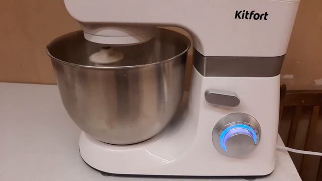 Взбиваем белок с лучшей техникой #kitfort смотреть онлайн