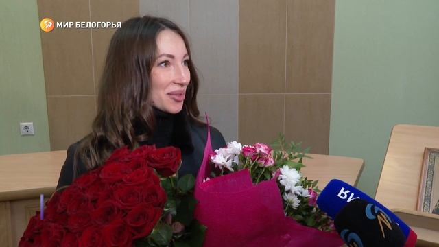 Как сотрудники ДПС помогли появиться на свет двойняшкам смотреть онлайн