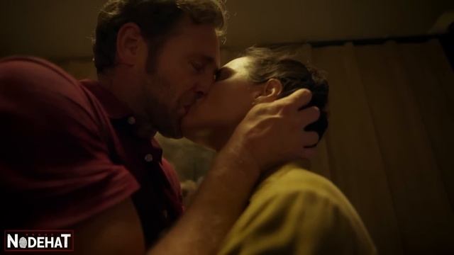 Um MEGALODON FAMINTO cerca uma família em uma PLATAFORMA no meio do OCEANO - RECAP смотреть онлайн