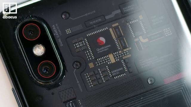 Unboxing Xiaomi Mi 8 Pro and Mi 8 Lite смотреть онлайн