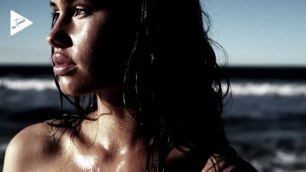 GeoM - Οff The Ground (Housenick Remix)