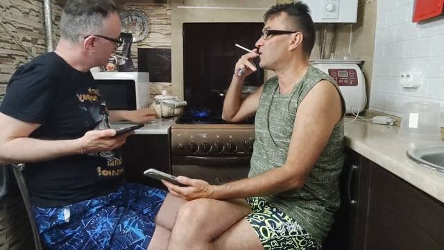 Стрим!Сбор чемодана? ЕДЕМ в ПИТЕР смотреть онлайн