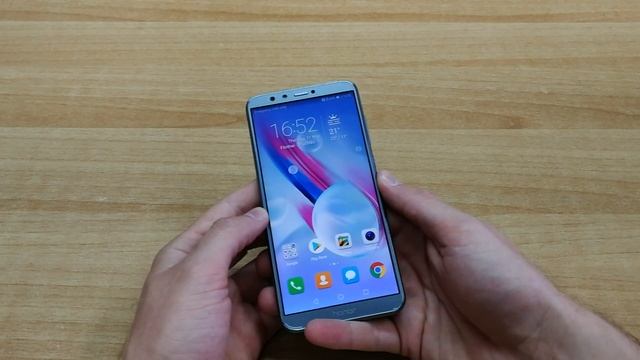 Honor 9 Lite unboxing & hands-on | Myphone.gr смотреть онлайн
