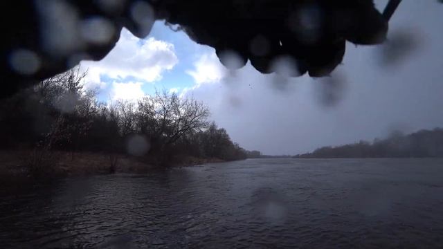 Рыбалка в шторм / Поймал крупную рыбу / Последний день перед запретом смотреть онлайн