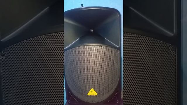 Behringer B115D смотреть онлайн