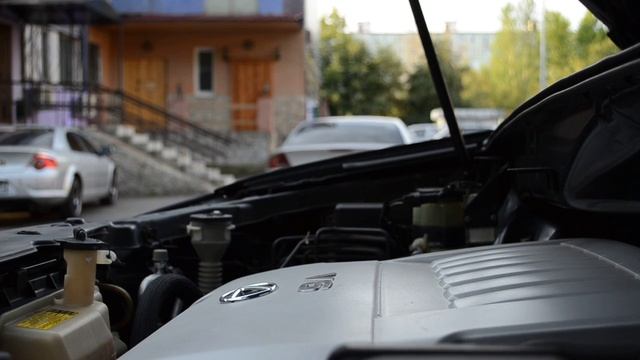 Шум при запуске двигателя 2GR-FE смотреть онлайн