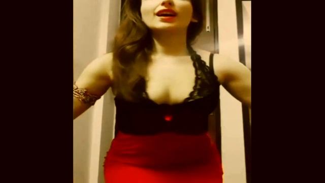 Azeri Qizi Super Mohtesem Gobek Reqsi - Классно Танцует Девушка Азери Танец Живота - Dance Show смотреть онлайн