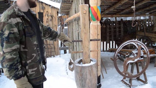 Тренажёр русских богатырей "Ступа" показывает Андрей из Покрова январь 2015 смотреть онлайн