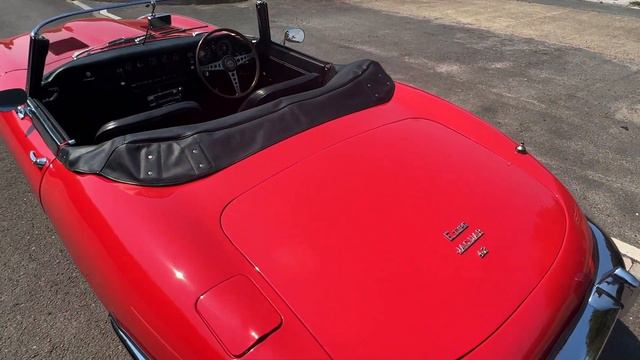 1970 Jaguar E Type 4 2 Roadster смотреть онлайн