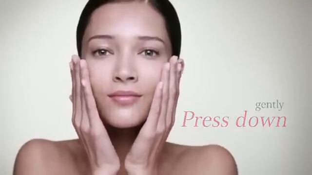 Face - Draining Pressure Points Method By Clarins смотреть онлайн