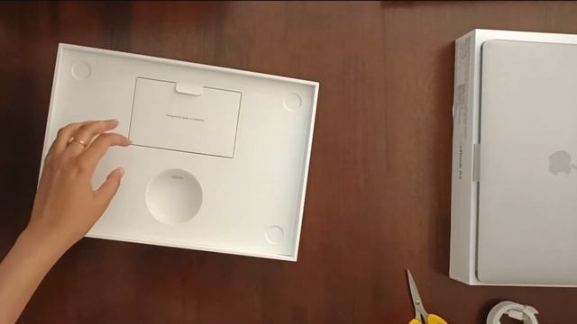 Unboxing My Apple 13-inch MacBook Air M1 L Laptop For College !