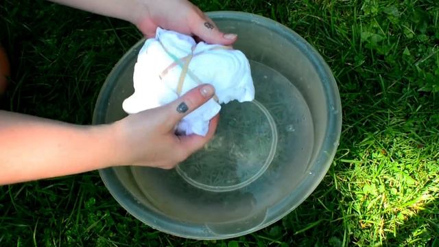Easy D.I.Y Tie Dye Tee's | 4 Different Ways! смотреть онлайн