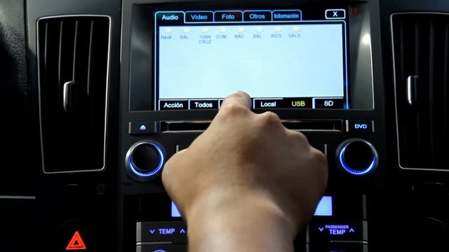 RoadRover Hyundai Veracruz — штатная магнитола для Hyundai смотреть онлайн