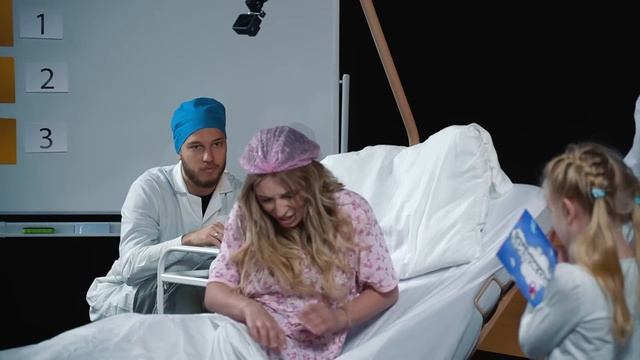 «Я - РОЖАЮ» - реальные роды // Яяна, Алия Еникеева, Ивета Кочконян х ДИМАС БЛОГ смотреть онлайн