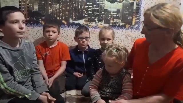 У нас пополнение,кто поможет нам назвать их . смотреть онлайн