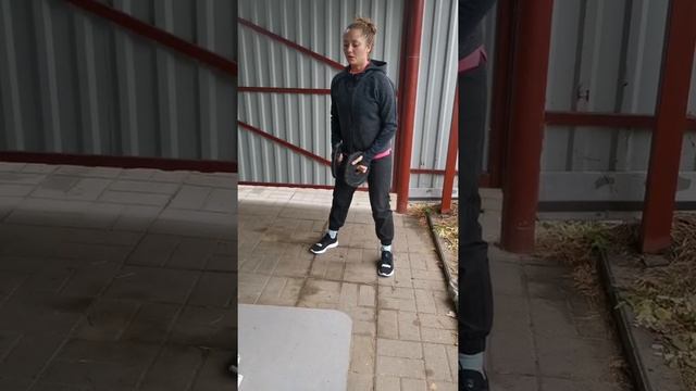 Раздельная тренировка. 3 день. бедро, дельта. смотреть онлайн