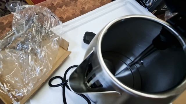 Best Electric Kettle With Rapid Boil | Russell Hobbs 3000 Watt Kettle | Get Updated Now