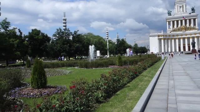 Центральный павильон ВДНХ.Фонтаны. смотреть онлайн