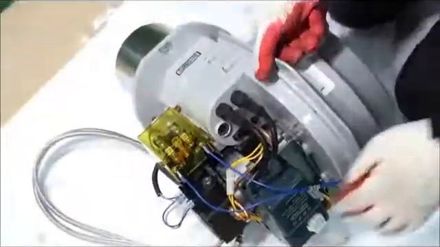 Ремонт котла Kiturami KSO 100 150 Замена топливных шлангов смотреть онлайн