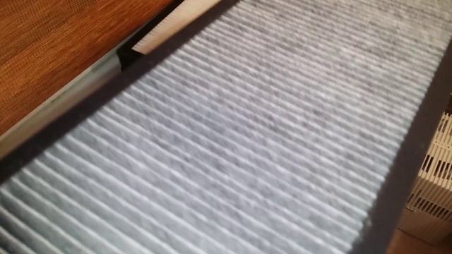 Как выглядит фильтр бризера ТИОН 2 после года работы? смотреть онлайн