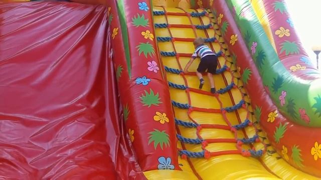Fun Outdoor Playground for kids Family fun Playtime Entertaiment for Children Детская Площадка смотреть онлайн