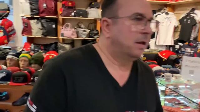 Forma 1 sapka - FansBRANDS смотреть онлайн