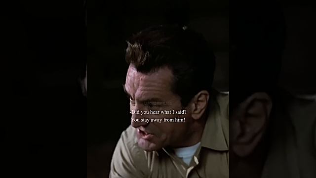 ROBERT DENIRO - ''It don't take that much strength to pull the trigger.'' смотреть онлайн