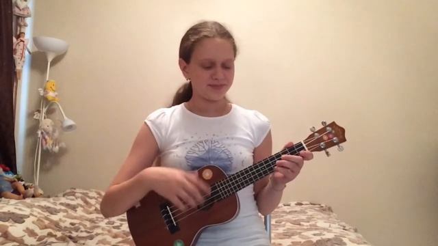 Музыкальный урок 1! Играю на укулеле песню "Остров невезения"! смотреть онлайн