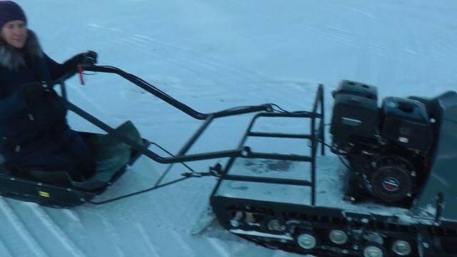 Покатушки по Байкалу на мото собаке.