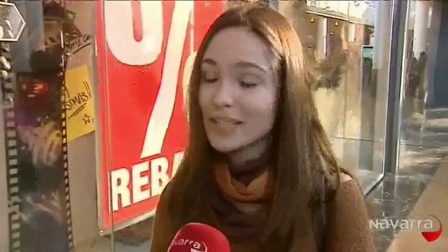 REPORTAJE COMIENZO DE REBAJAS CENTRO COMERCIAL - JUANJO MAEZTU смотреть онлайн