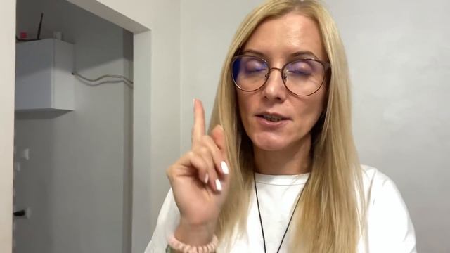 ВЛОГ Собак одела /У Киры лучший Учитель / Открыли супер боксы WOOHOOBOX смотреть онлайн