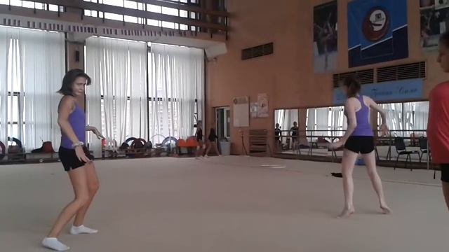 Сумашедние гимнастки смотреть онлайн