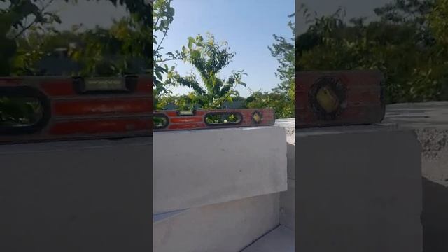 Кривые газосиликатные блоки для кладки только на раствор.