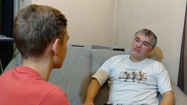 Как привлекать к себе друзей и влиять на них / Как приобретать друзей / Разговор с отцом смотреть онлайн