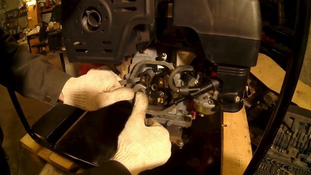 Как настроить клапана на генераторе, мотопомпе. Отдача при запуске. смотреть онлайн