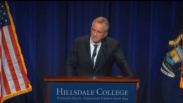 Единственное, что мы можем сделать, это сопротивляться. смотреть онлайн