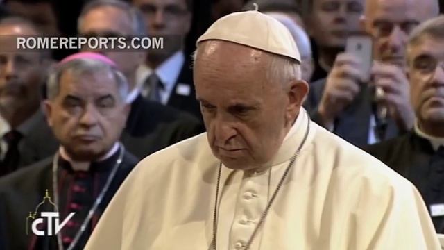 Папа Франциск молится Черной Мадонне Ченстоховской--СЕМИРАМИДЕ И ТАММУЗУ! смотреть онлайн