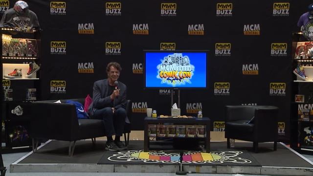 INTERVIEW John Noble @ MCM London Comic Con смотреть онлайн