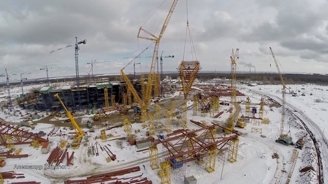 На стадионе #Самара - Арена стартовал монтаж купола #Samara смотреть онлайн
