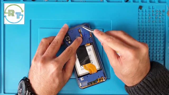 Samsung Galaxy A40 Not charging смотреть онлайн