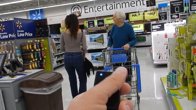 Vibrating Panties Prank On Girlfriend!PART 2 INSIDE WALMART! смотреть онлайн