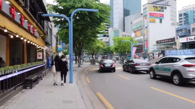 Days 149 to 153: Kakao Friends, Hongdae, $313 Haircut, and Food Food Food in Seoul, South Korea смотреть онлайн