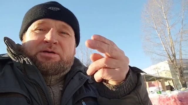 Фигура зайца из снега. смотреть онлайн