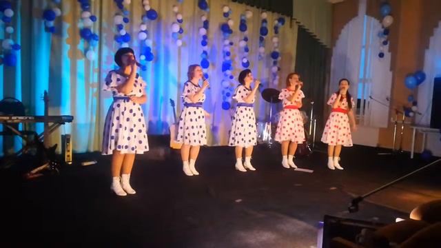 Песня "Мы желаем вам счастья и добра! " смотреть онлайн