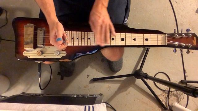 Stay Here And Drink Lap Steel SHRED смотреть онлайн