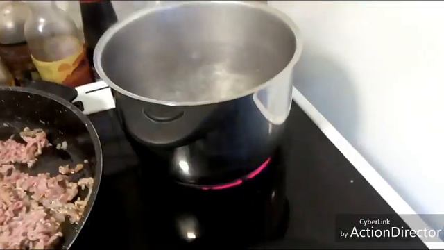 How I make my spaghetti sauce ? What is about to happen to me and my family? смотреть онлайн