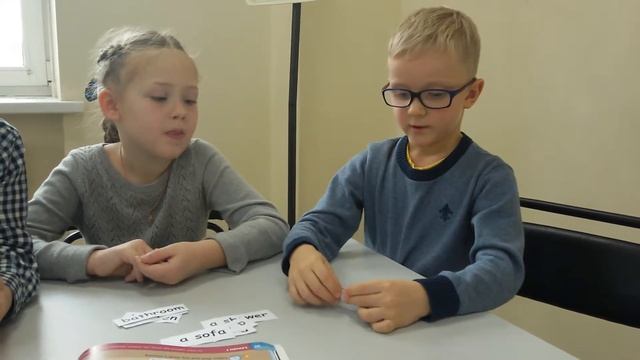 Уроки английского в школе Пилот Юлия Нагай 3 смотреть онлайн