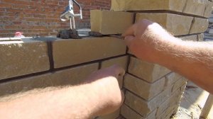 КАК ПЛОТНО ЗАБИТЬ ШОВ ВЕРТИКАЛЬНОЙ ШТРАБЫ,Как ложить кирпич скала,как ложить рваный кирпич, Ч-6