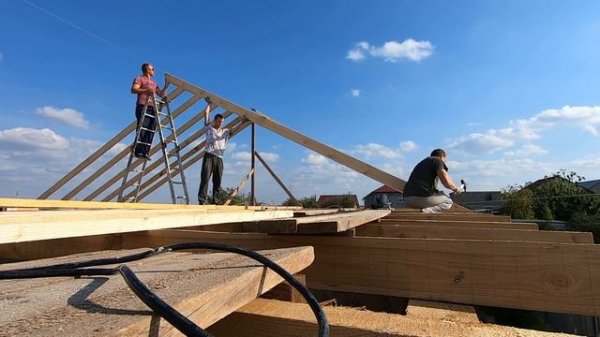 ПРОСТАЯ И НАДЕЖНАЯ стропильная система двускатной крыши СВОИМИ РУКАМИ