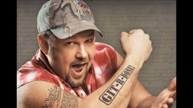 Git R Dub: Larry the Cable Guy dubstep смотреть онлайн
